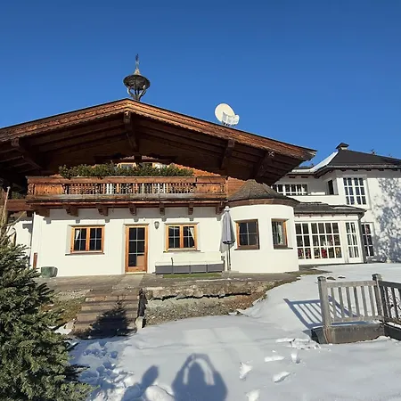 Kitzbuhel Apartment
