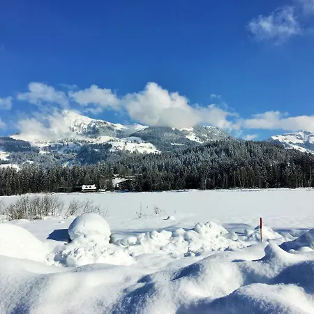 Kitzbuehel Apartament *