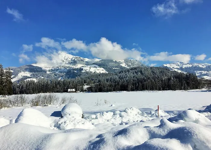 Kitzbuehel Апартаменты *